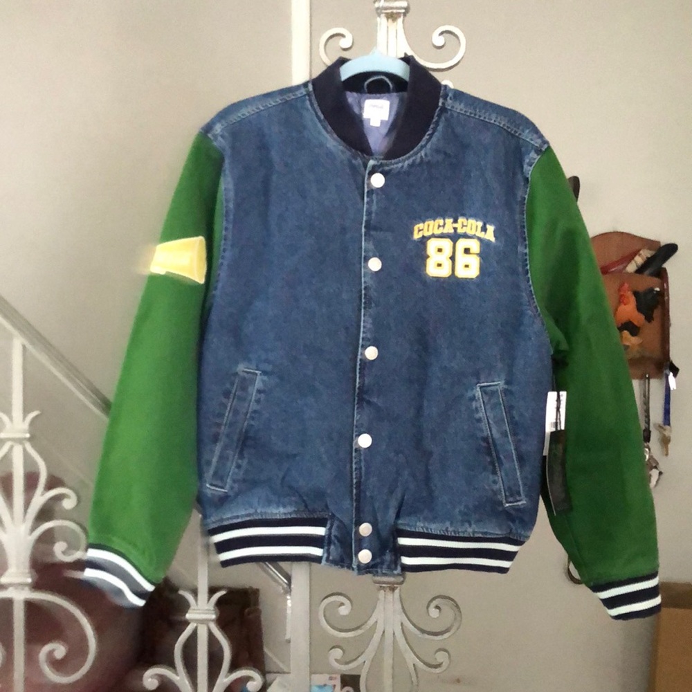New Coca Cola Mens Jacket